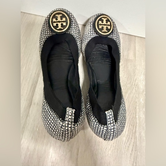 Tory Burch Black White Caroline 2 Ballet Flats Women’s Size 5 - Picture 4 of 9